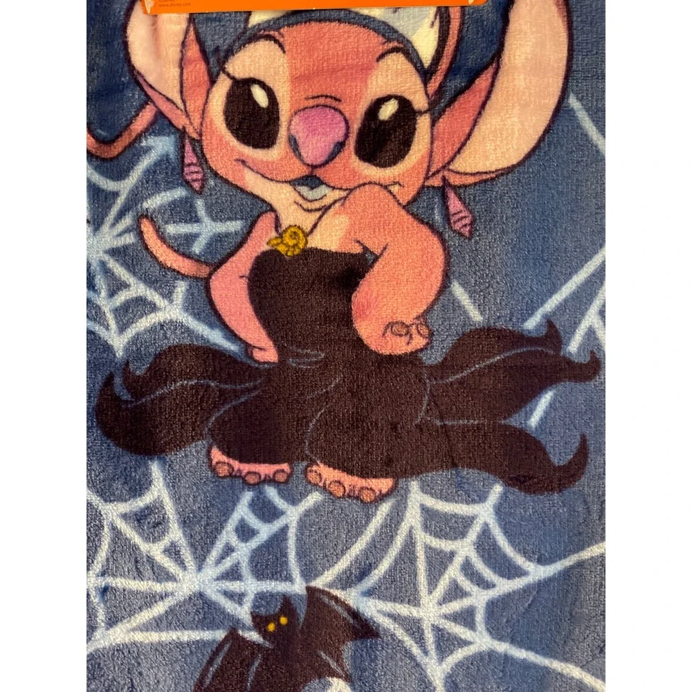 Disney Ursula Lilo & Stitch Halloween Plush Throw Blanket Blue Spiderweb 50x70
